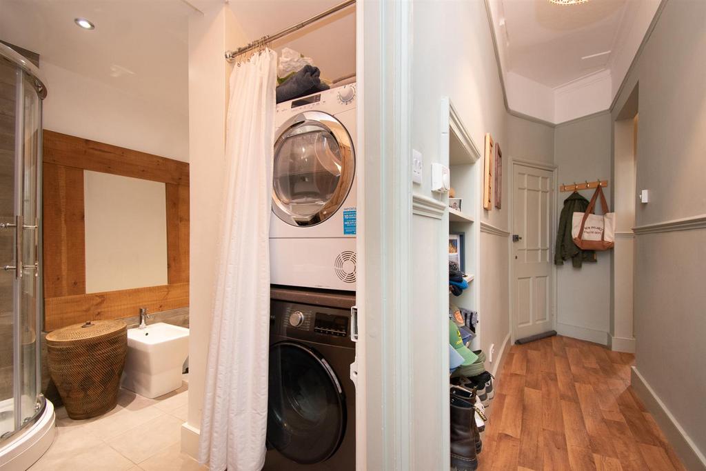 Bathroom/hallway