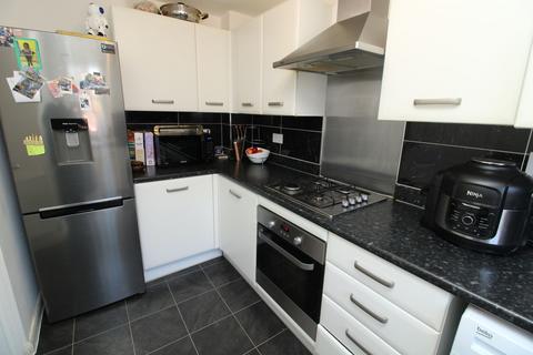 3 bedroom terraced house for sale, Wilkinson Road, Kempston, MK42