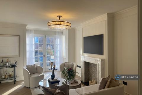 2 bedroom flat to rent, Royles Square, Alderley Edge, SK9