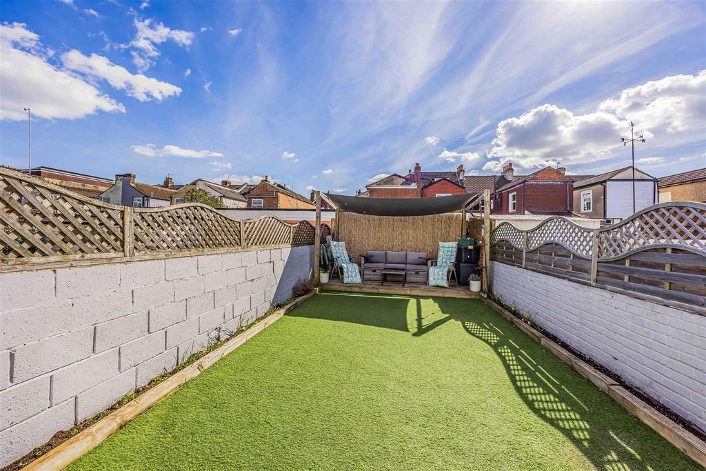94 Powerscourt Road, Portsmouth-Small-Portico Marke