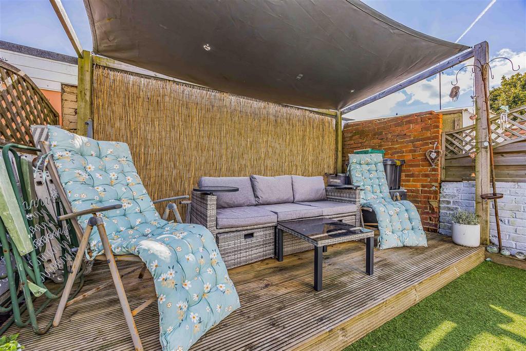 94 Powerscourt Road, Portsmouth-Small-Portico Marke
