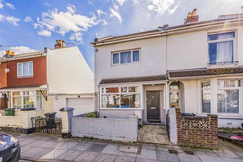 3 bedroom end of terrace house for sale, Powerscourt Road, Portsmouth PO2