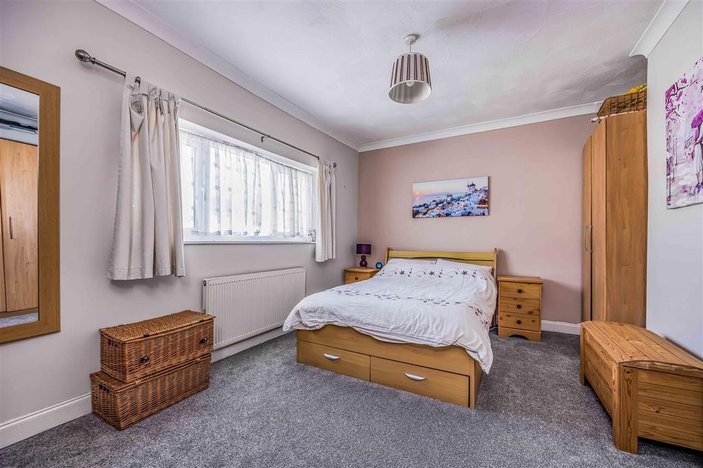 94 Powerscourt Road, Portsmouth-Small-Portico Marke