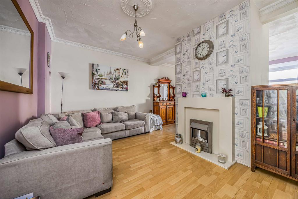 94 Powerscourt Road, Portsmouth-Small-Portico Marke