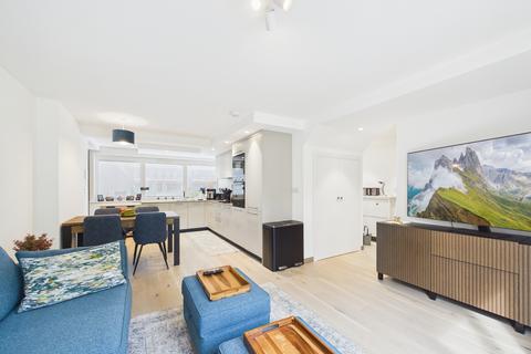 2 bedroom apartment for sale, Uplands House, Four Ashes Road, Buckinghamshire, HP15 6DY