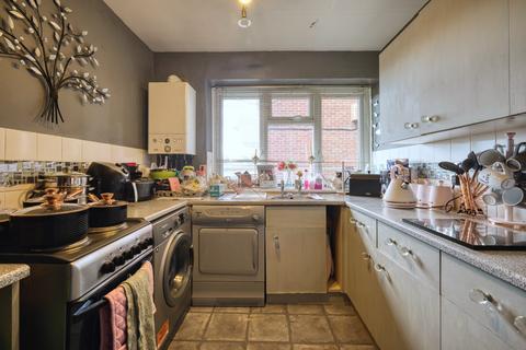 2 bedroom flat for sale, Highfield Road, Ramsgate, CT12