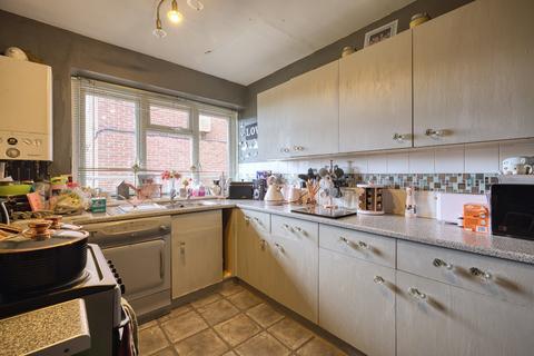 2 bedroom flat for sale, Highfield Road, Ramsgate, CT12