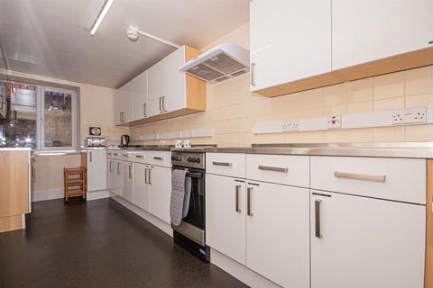 undefined, Russell Terrace, Leamington Spa