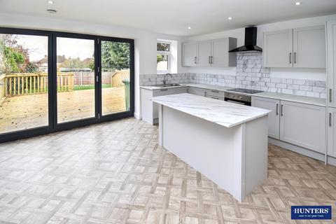 3 bedroom semi-detached house for sale, Carlton Drive, Wigston