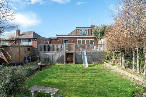 3 bedroom semi-detached bungalow for sale, Abingdon Road, Luton, LU4