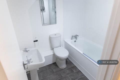 Studio to rent, Honey Lane, Hertford, SG14