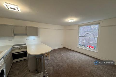 Studio to rent, Honey Lane, Hertford, SG14