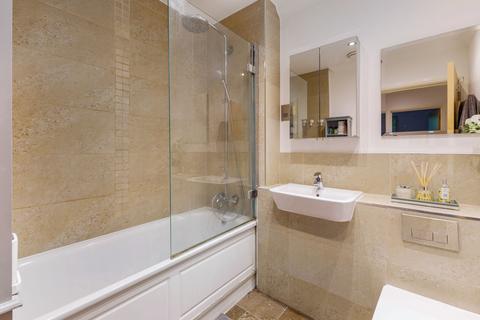 2 bedroom flat for sale, Wells Lane, Ascot, SL5