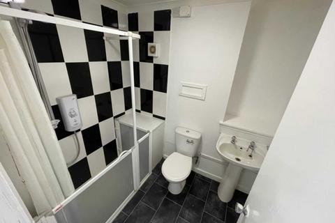 undefined, Gallowgate, 1393B Gallowgate, G31