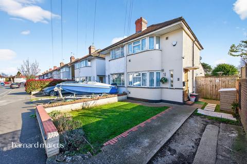 Kingston Avenue, Bedfont