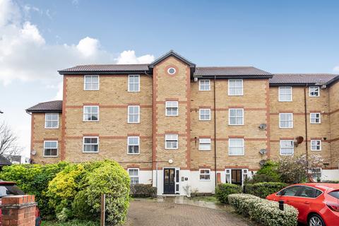 2 bedroom apartment for sale, Kennet Square, Mitcham CR4
