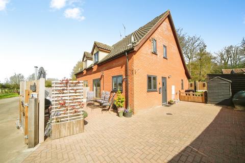 3 bedroom semi-detached house for sale, Church Street, Wetheringsett, STOWMARKET