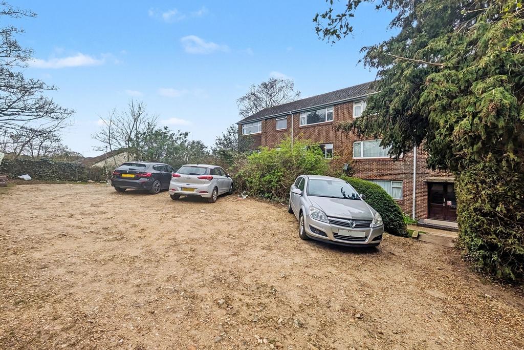 Apartment in Southampton - View 2