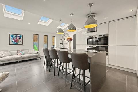 4 bedroom detached house for sale, Willowbank, Radcliffe, M26
