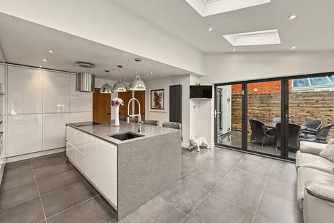 4 bedroom detached house for sale, Willowbank, Radcliffe, M26
