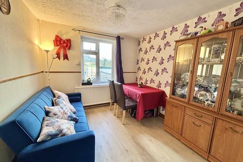 undefined, Lon Tanyrallt, Alltwen, Pontardawe, Swansea.