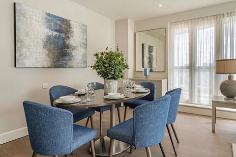 2 bedroom flat to rent, Westferry Circus, London E14