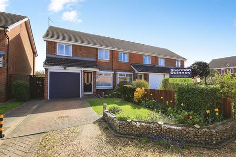 undefined, Godwit Close, Whittlesey, Peterborough