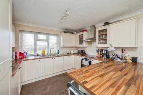 4 bedroom detached house for sale, Coast Road, Walcott, Norwich