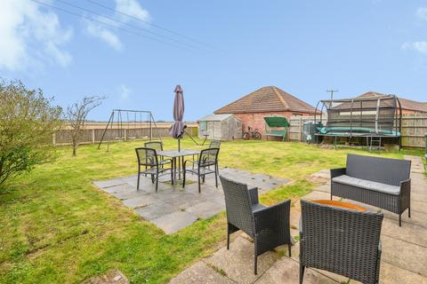 4 bedroom detached house for sale, Coast Road, Walcott, Norwich