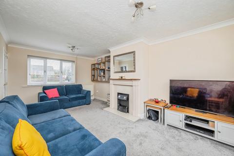 4 bedroom detached house for sale, Coast Road, Walcott, Norwich