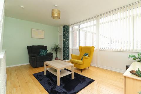 4 bedroom end of terrace house for sale, Westgate Bay Avenue, Westgate On Sea, Kent, CT8