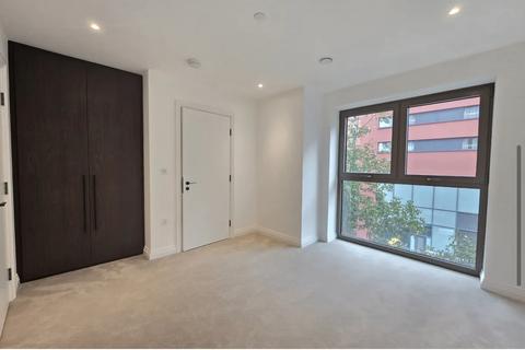 1 bedroom flat to rent, Eden Place, London E16