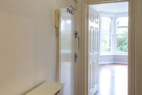 2 bedroom flat for sale, Grove Road, Harrogate, HG1
