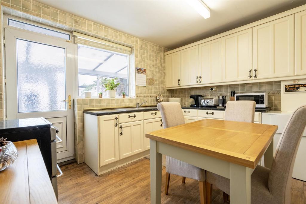 Kitchen / Diner