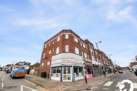 2 bedroom maisonette to rent, Bellegrove Road, Welling, DA16