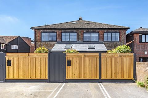 2 bedroom apartment for sale, Moss Lane, Godalming, Surrey, GU7