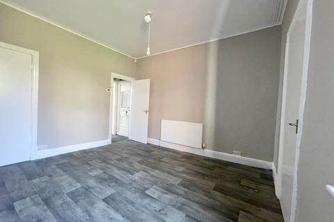 4 bedroom terraced house to rent, Clementson Road, Sheffield S10