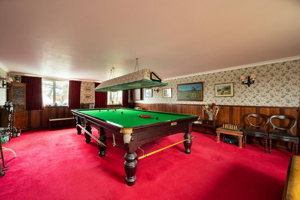Snooker Room