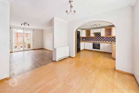 3 bedroom semi-detached house for sale, Glenn Road, Poringland, Norwich