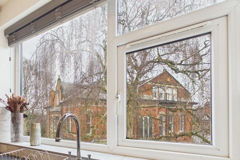 2 bedroom flat for sale, Magdala Road, Mapperley Park, Nottingham
