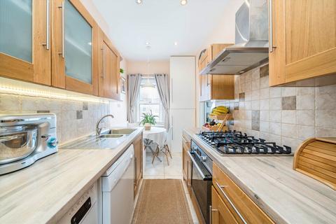 3 bedroom maisonette for sale, Comeragh Road, London W14