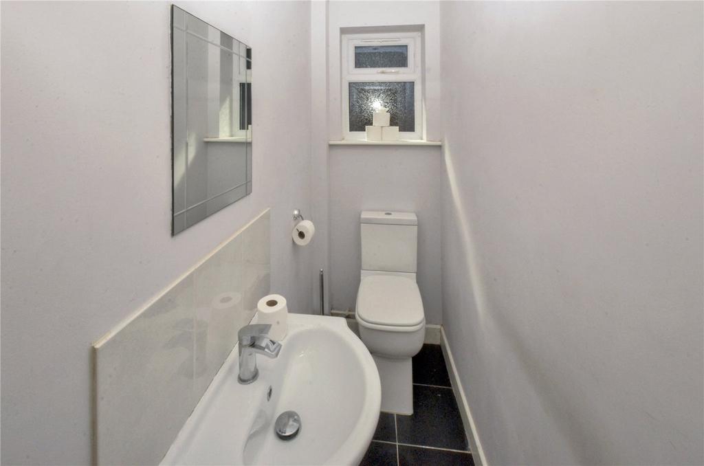 Ensuite Cloakroom