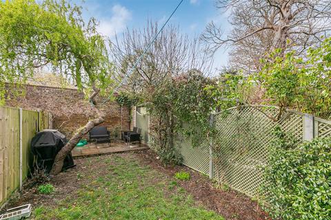 3 bedroom terraced house for sale, Haygreen Close, Kingston Upon Thames KT2