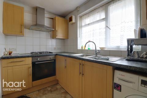 undefined, Wallis Road, Southall