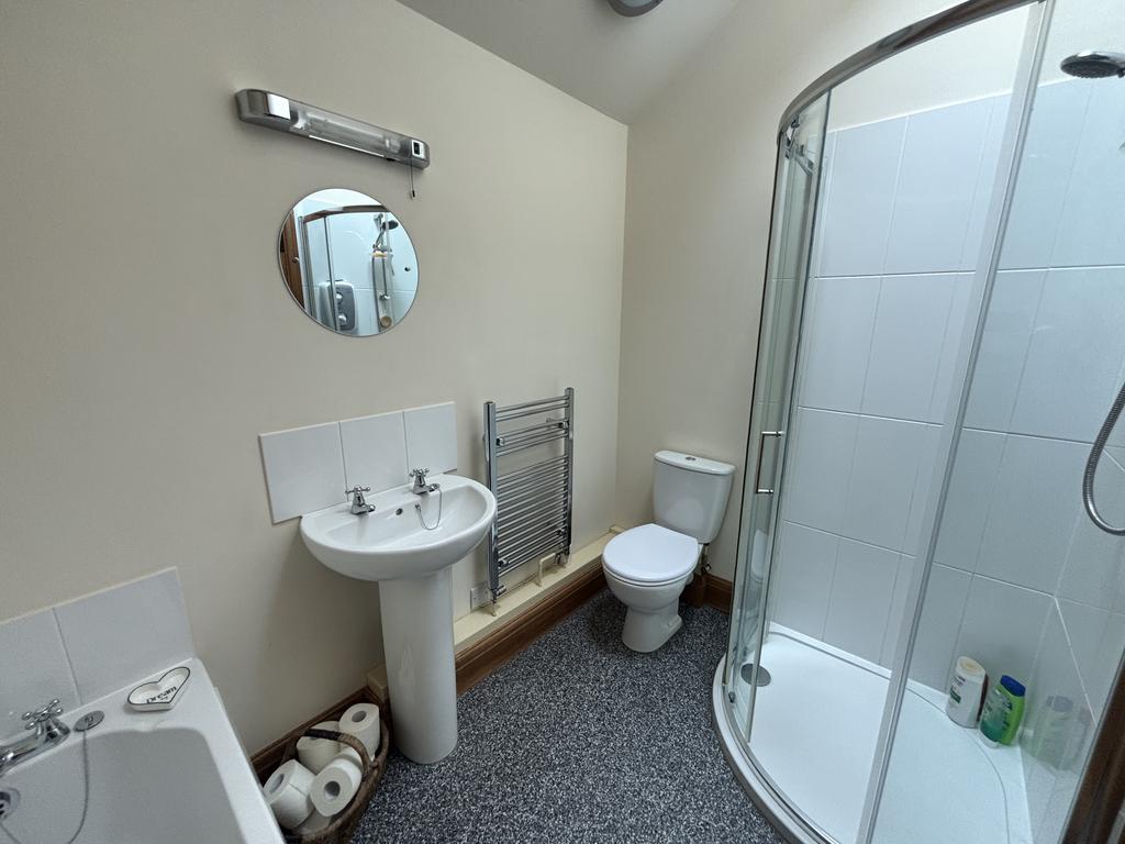 Family bathroom