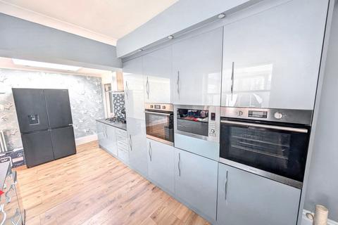 4 bedroom semi-detached house for sale, Bishopton Avenue, Stockton-on-Tees, Durham, TS19 0RA