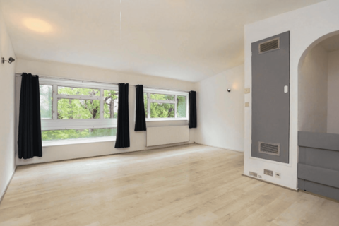 2 bedroom terraced house to rent, Seymour Villas, London, SE20