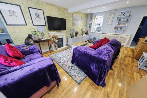 2 bedroom end of terrace house for sale, Aberdare CF44