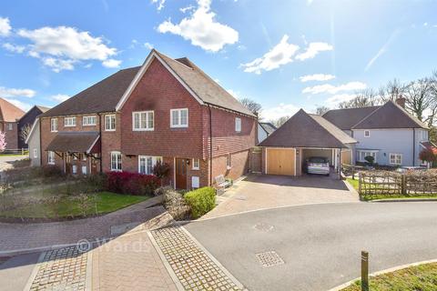 3 bedroom end of terrace house for sale, Hawthornden Grove, Yalding, Maidstone, Kent