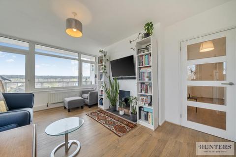 2 bedroom flat for sale, Finchale Road, Abbey Wood
